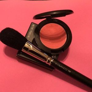 MAC Cosmetic Brush #129